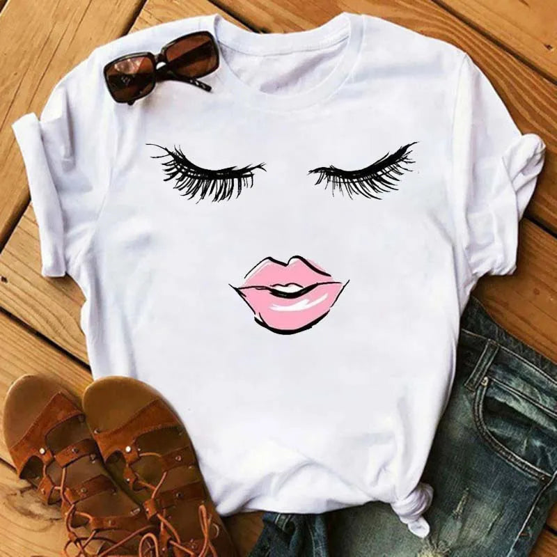Maycaur Fashion Graphic Women Tops Eyelashes Print Kawaii Lashes Women T Shirt Tee Funny Makeup Aesthetic Shirt Camisas Mujer