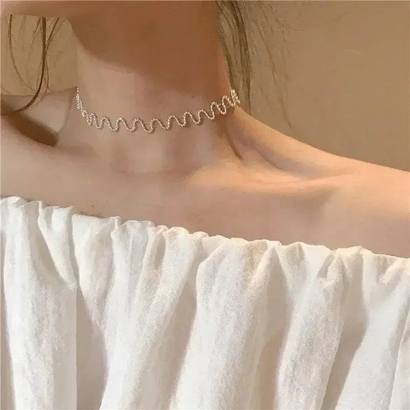 New Fashion Simple Silver Color Love Heart Pendant Necklace Charm Chain Collares Necklace for Women Party Jewelry Daily Wear