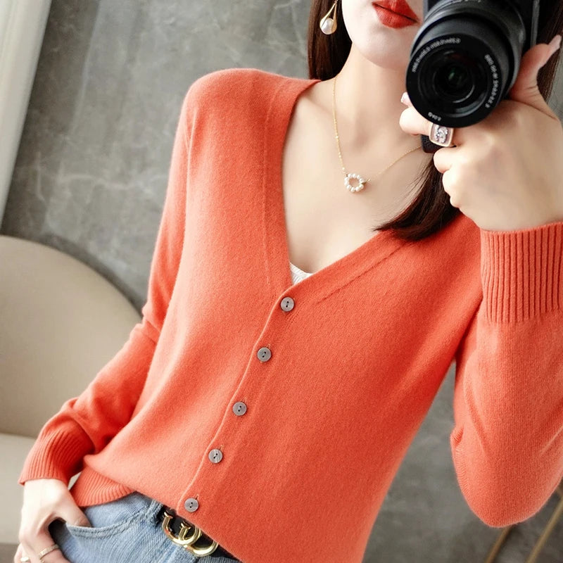 V-Neck Temperament Small Fragrant Wind Women Loose Sweater