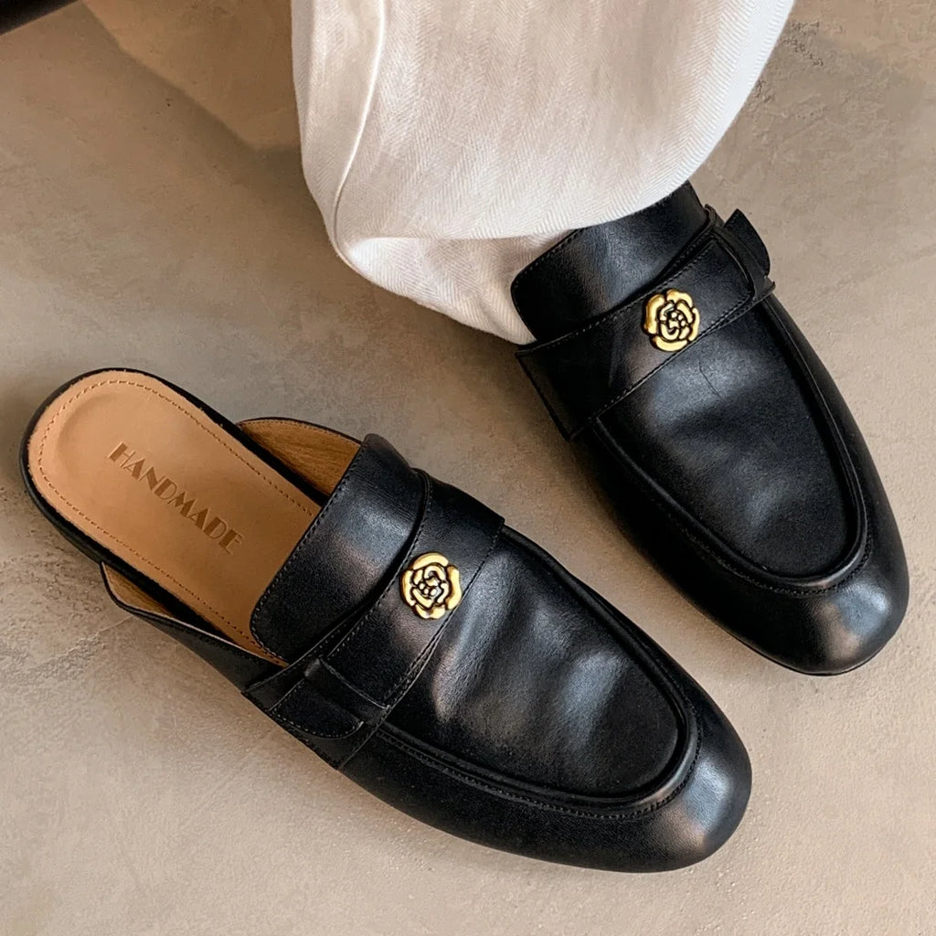 Women's cow leather round toe slip-on flats summer slides sandals high quality soft comfortable metal buckle casual female mules