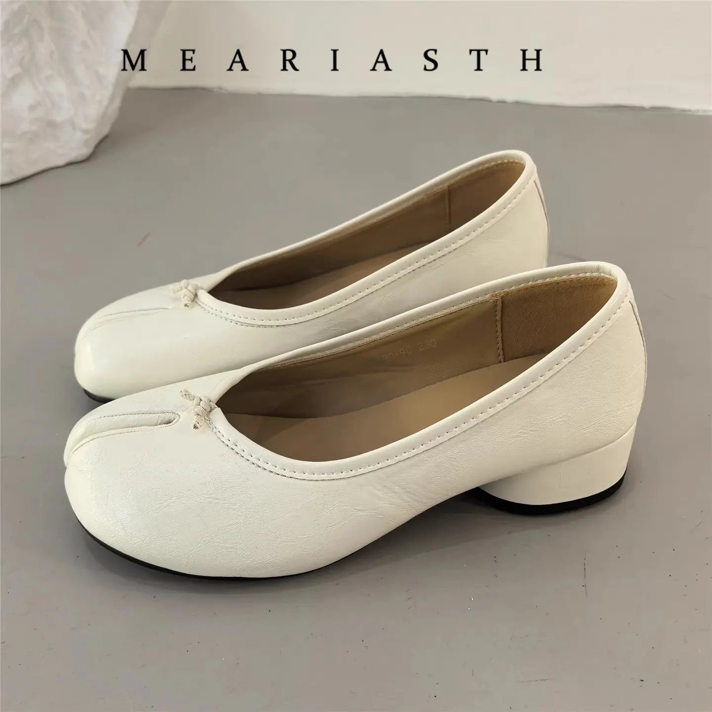 Tabi Shoes Ballet Falts Leather Ballerina Shoes For Women Split Toe Flats Tabi Shoes Slip On Soft Bottom Moccasins with Bowknot