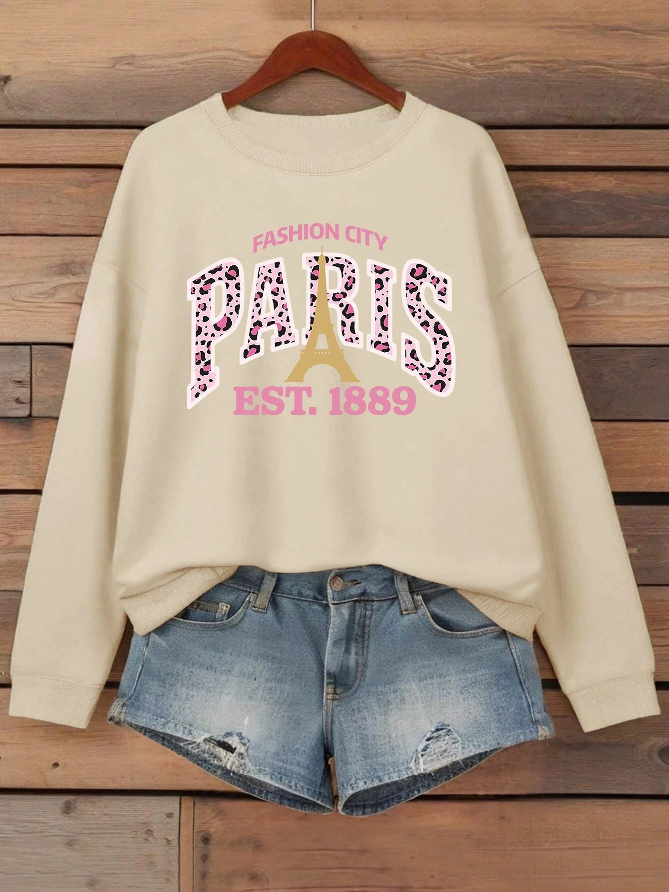 Pink Leopard Print Paris 1889 Pattern Woman Pullovers Autumn Crewneck Sweatshirt Casual Loose Clothing Fleece Hip Hop Sportswear