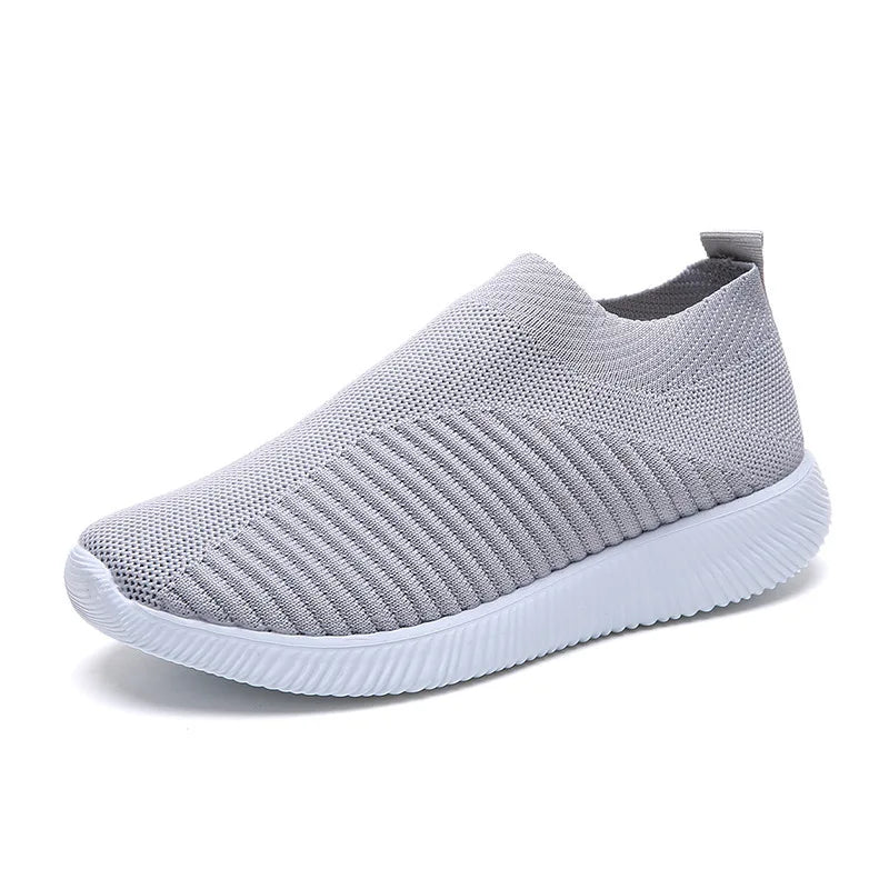 Women Sneaker Summer Elastic Force Mesh Breathable Flat Ladies Slip on Casual Sports Shoes Comfortable Vulcanize Shoes