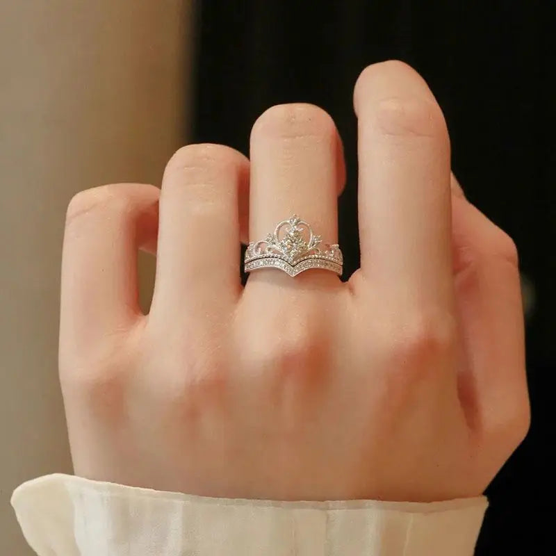2PCS Fairy Sparkling Crown Rings for Women Teen Crystal Korean Adjustable Silvery Anniversary Gift Party Queen Ring Set Jewelry