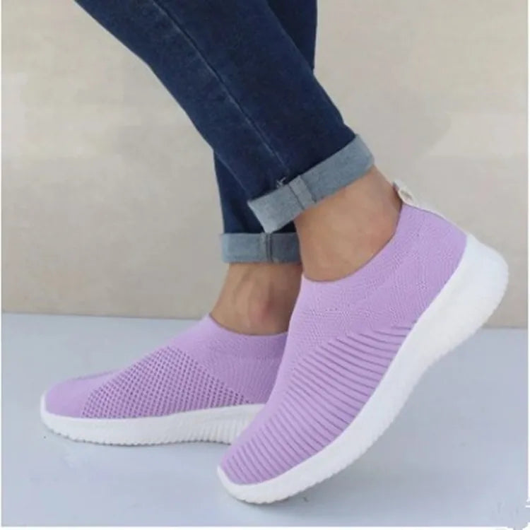 Women Sneaker Summer Elastic Force Mesh Breathable Flat Ladies Slip on Casual Sports Shoes Comfortable Vulcanize Shoes