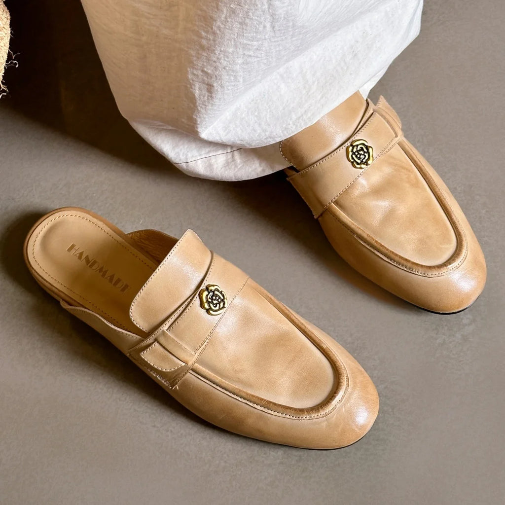 Women's cow leather round toe slip-on flats summer slides sandals high quality soft comfortable metal buckle casual female mules