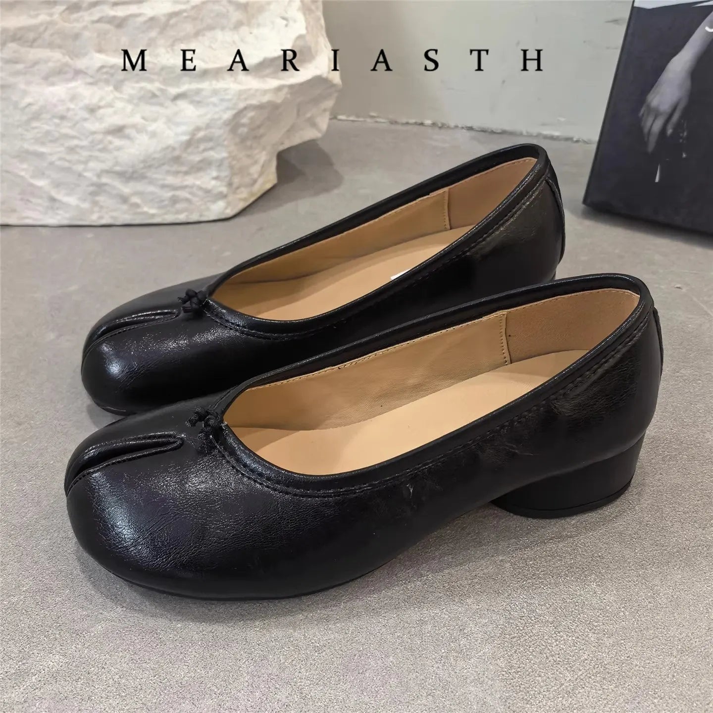 Tabi Shoes Ballet Falts Leather Ballerina Shoes For Women Split Toe Flats Tabi Shoes Slip On Soft Bottom Moccasins with Bowknot