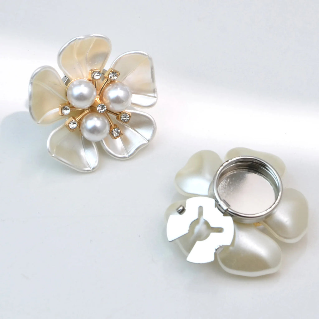 Button Cover Clips, 3D Floral Rhinestone Design for Shirts Dresses, Valentine's Christmas Gift Giving