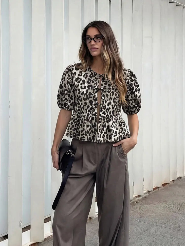 HH Women's Summer Tie Front Puff Sleeve Blouse Leopard Print Ruffle Hem Peplum Top Casual Daily Sweet Y2K Streetwear Short Shirt