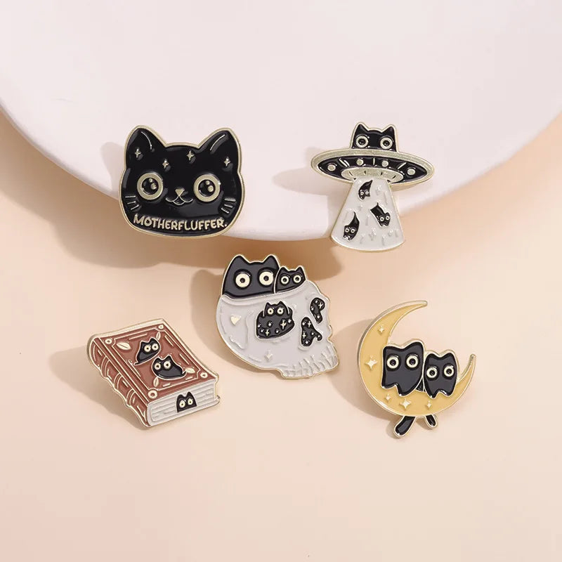 Cute Black White Cats Enamel Pins Certified Cat Lady Cartoon Kitty Claw Animal Brooch Lapel Badge Fashion Friends Jewelry Gifts