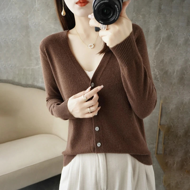 V-Neck Temperament Small Fragrant Wind Women Loose Sweater
