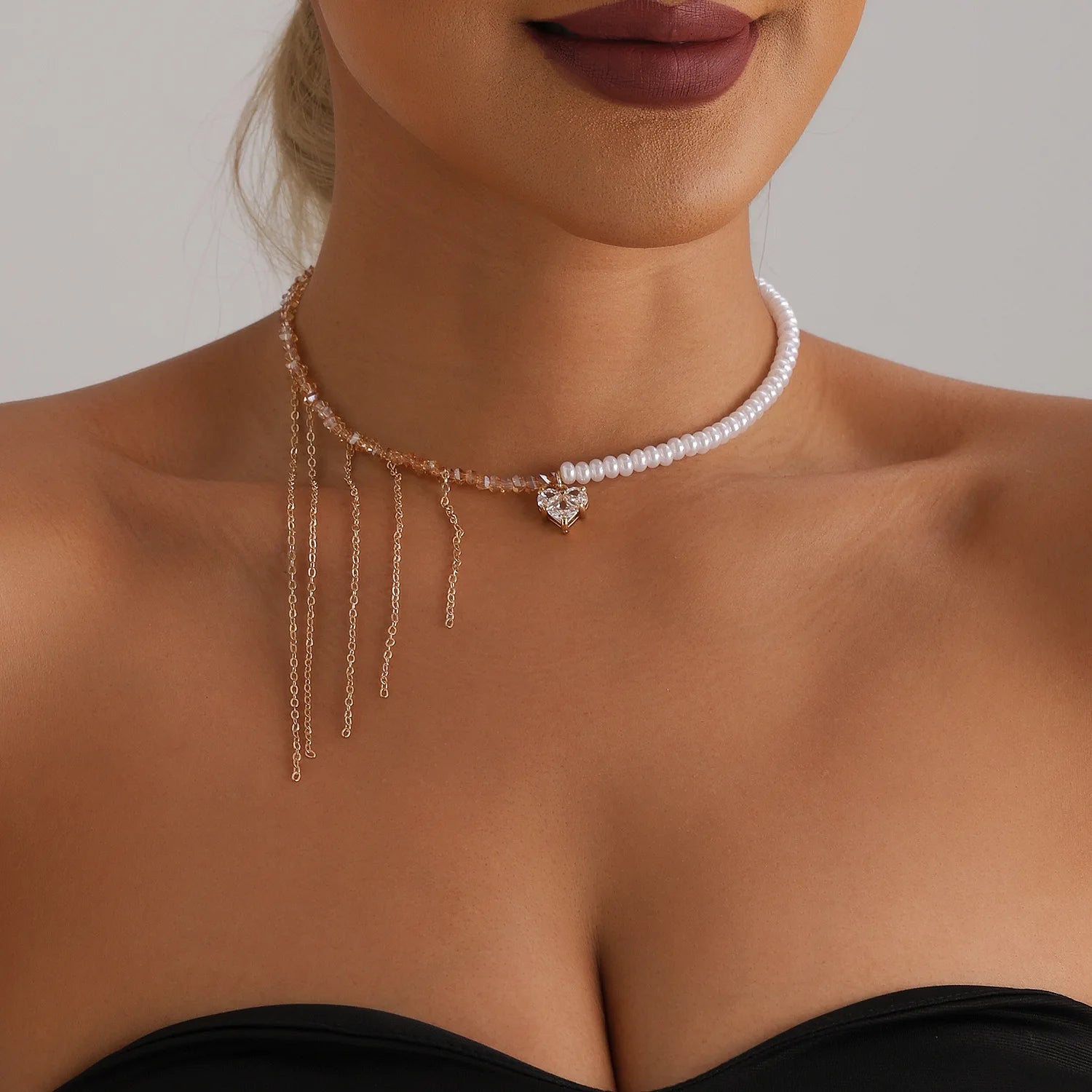 Y2K Heart Beaded Necklace Women Boho Irregular Crystal Class Gravel Clavicle Chain Cool Y2K Choker Exquisite Fashion Jewelry