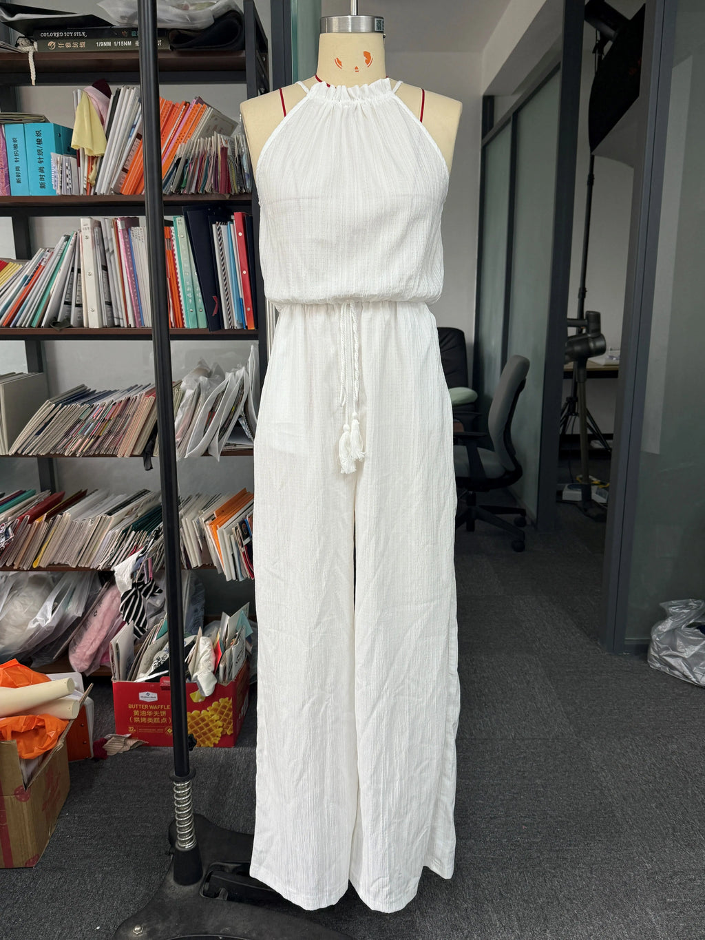 Jumpsuits for Women New Summer Sleeveless Halter Jumpsuit Women Casual White Lace-up Wide-leg Jumpsuit Women Elegance 2026 Q4123