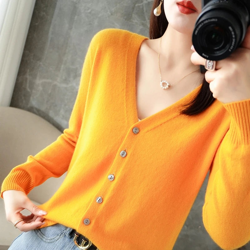 V-Neck Temperament Small Fragrant Wind Women Loose Sweater