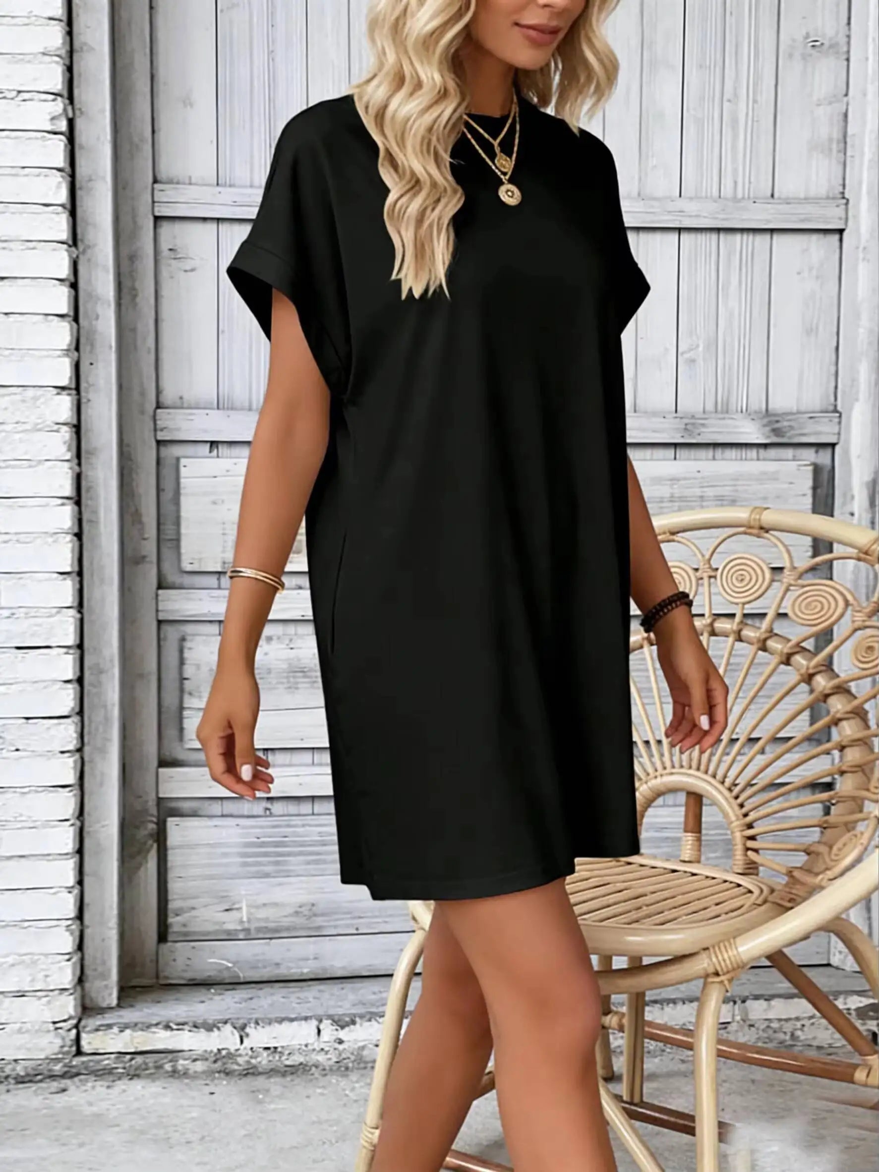 Mini Dress Spring Summer Women Black Short Sleeve Round Neck Loose Casual T-Shirt Dress with Pockets