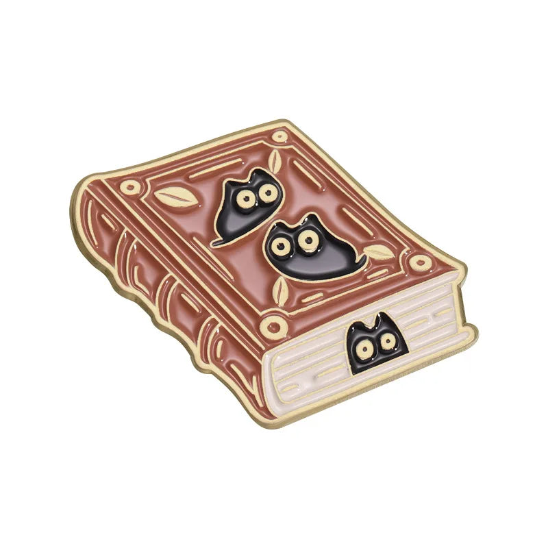 Cute Black White Cats Enamel Pins Certified Cat Lady Cartoon Kitty Claw Animal Brooch Lapel Badge Fashion Friends Jewelry Gifts