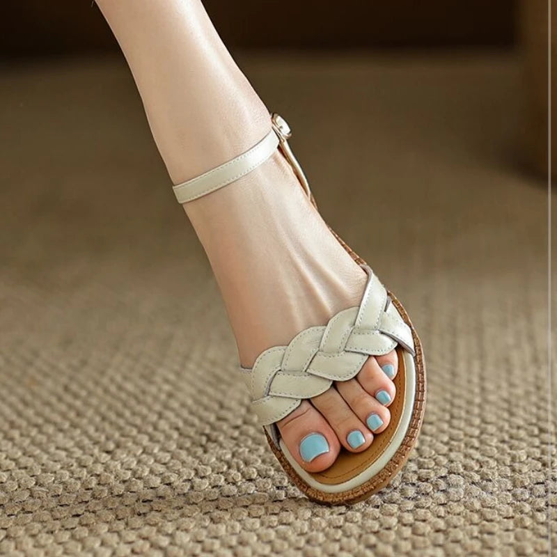 2025 New Summer Open Toe Low Heel Braided Line Button Beach Line Sandals Flat Soft Leather Retro Roman  Women