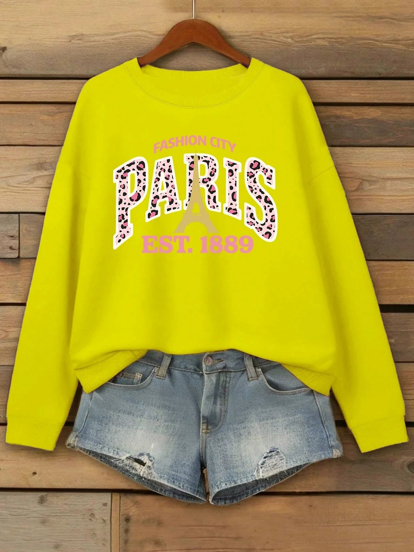 Pink Leopard Print Paris 1889 Pattern Woman Pullovers Autumn Crewneck Sweatshirt Casual Loose Clothing Fleece Hip Hop Sportswear