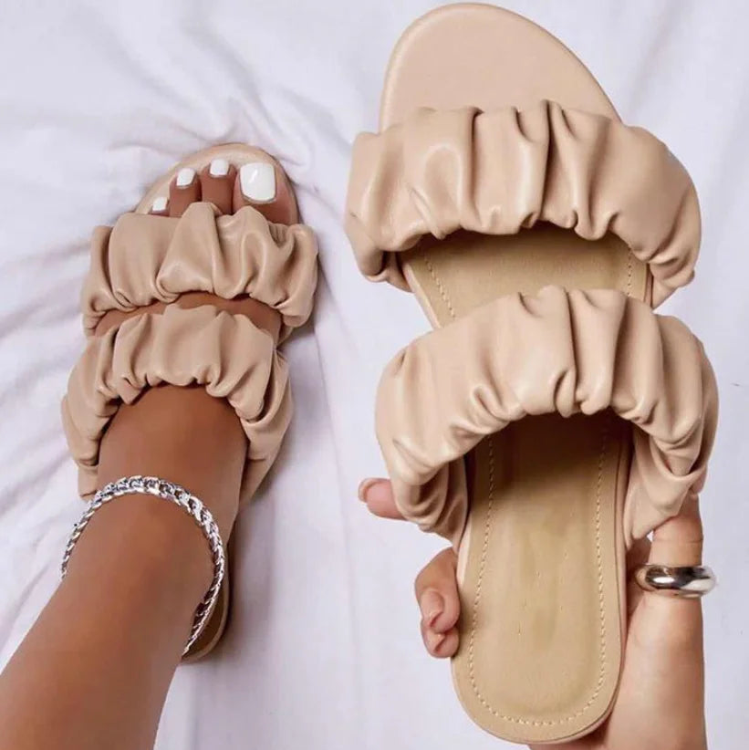 2024 women's summer new double-layer leather sandals pleated flat bottomed women's outdoor beach outdoor slippers