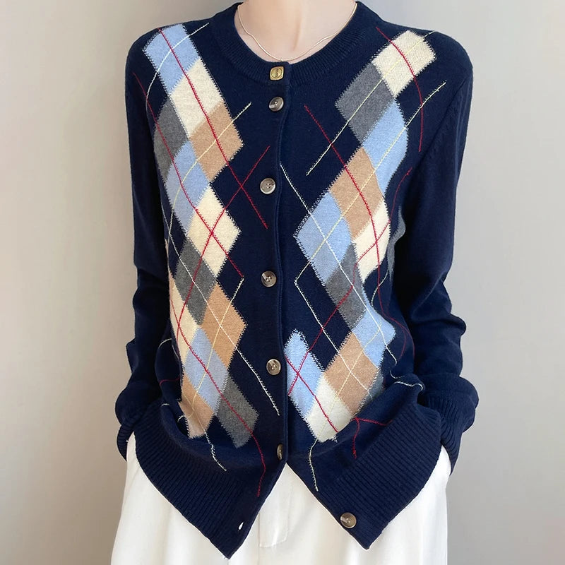 Spring and Autumn New Wool Knitted Cardigan Women's Three-dimensional Painted Square Diamond Extra Set Base Shirt Joker Top